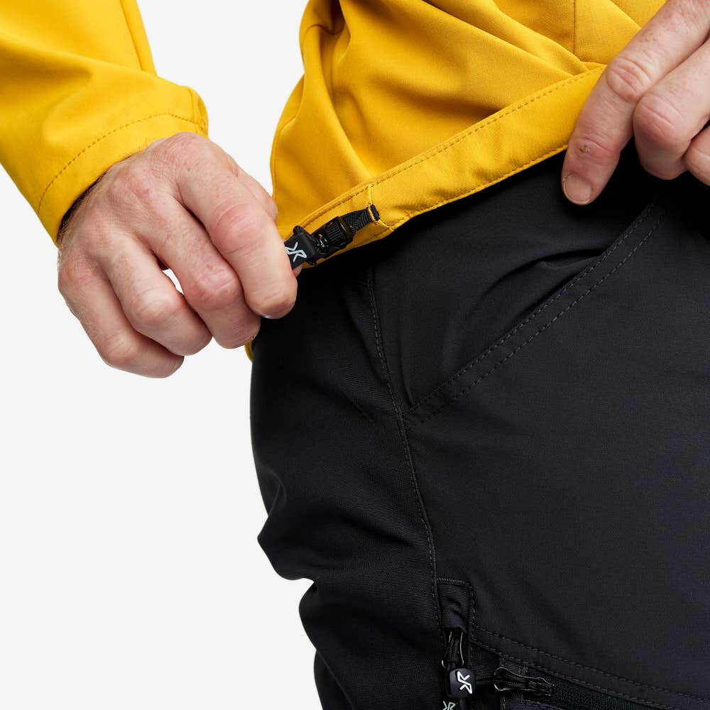 Reckon Softshell Jacket